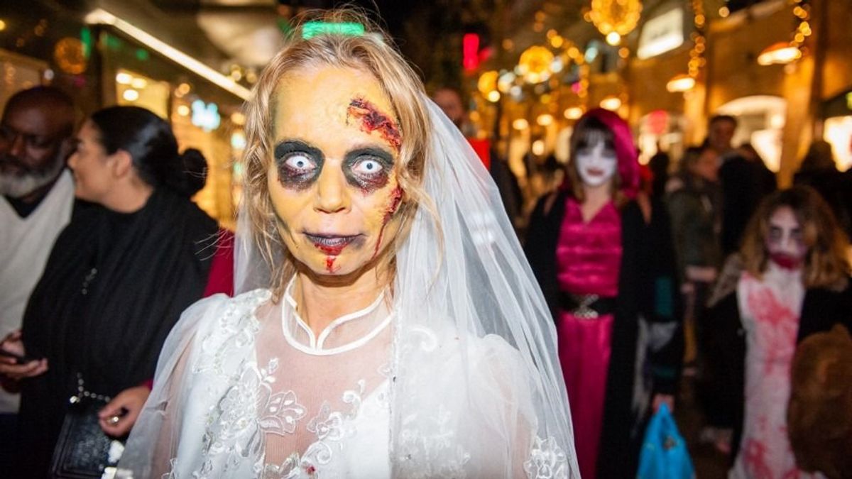 Félrecsúszott szerepjáték: a mentőknek kellett megnézniük, mi lett a feleséggel Halloween este