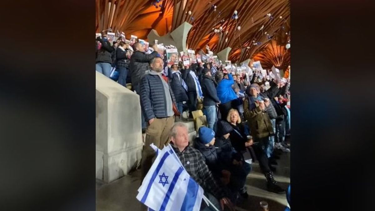 Komoly üzenetet skandáltak az izraeli szurkolók a felcsúti stadionban (VIDEÓ)