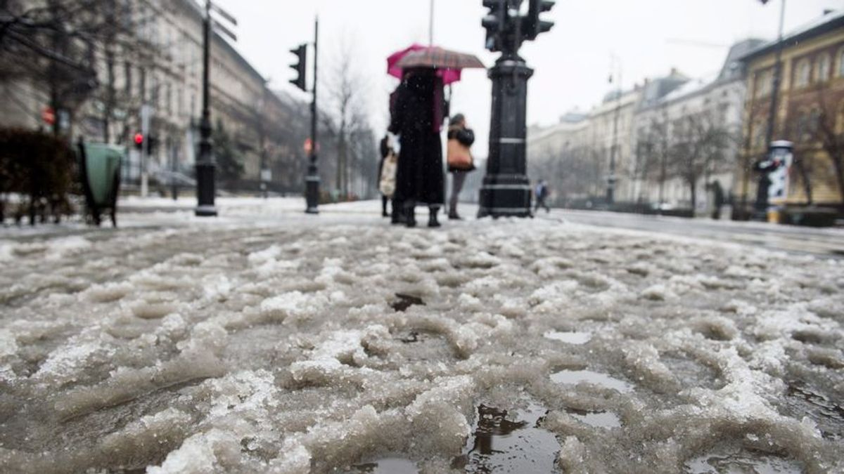 Őrült időjárás várható: hó, eső, ónos eső, napsütés, plusz 17 fok, mínusz 10 fok