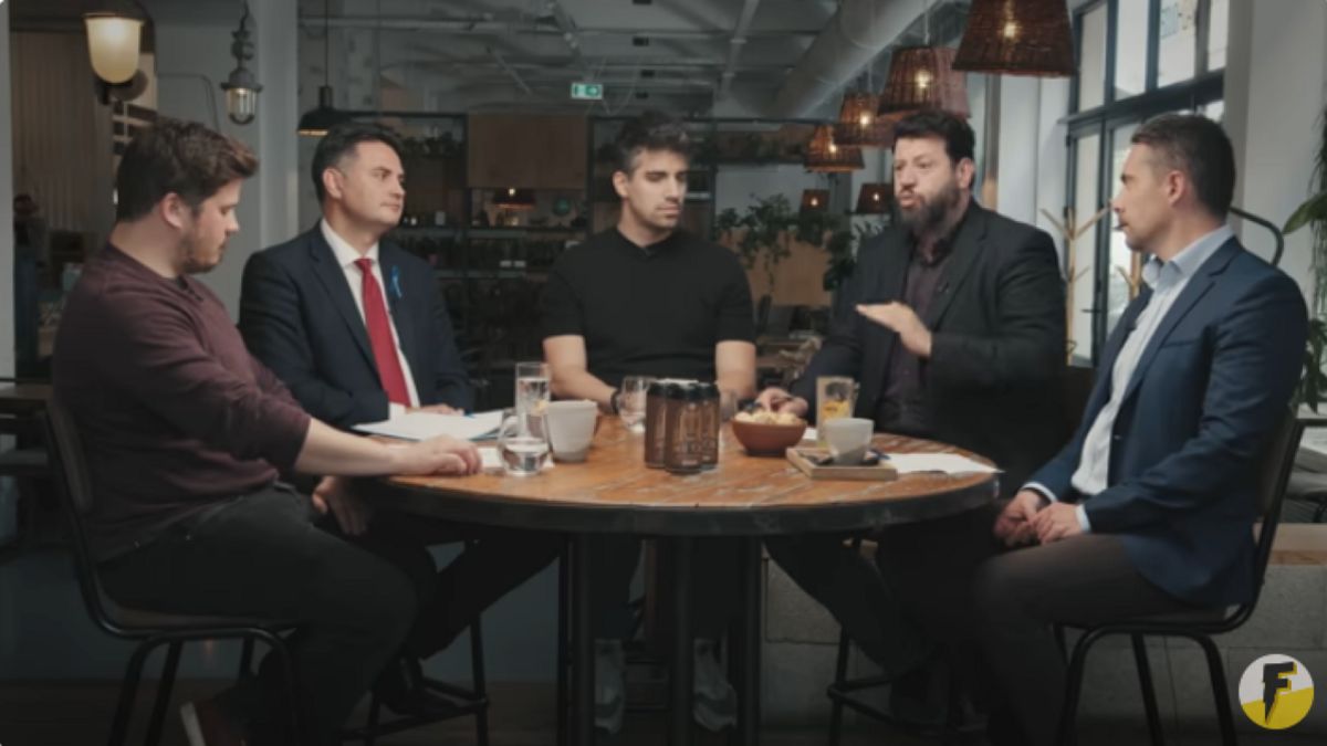 Az okos, a dühös és a fanyar