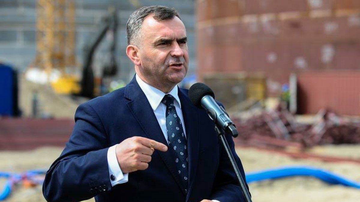 Az Európai Parlamentbe menekülhet a börtönből a Tusk-kormány egykori minisztere