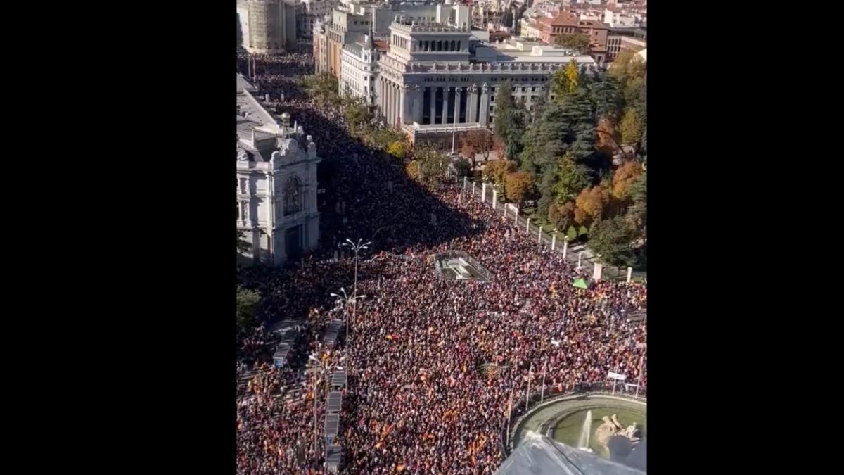 Százezres tüntetés volt Madridban az új spanyol kormány ellen (VIDEÓ)