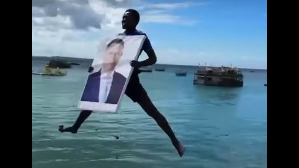 Ilyet még nem látott: Hakúna matáta! – így köszöntötték a tanzániaiak a román elnököt (VIDEÓ)