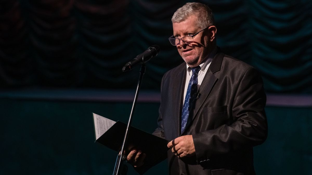 Újabb súlyos baleset történt egy magyar színházban, a darabot félbeszakították