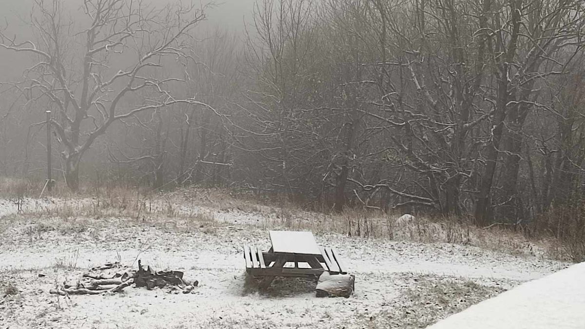 Itt a tél, már szakad a hó a Börzsönyben (Videó)