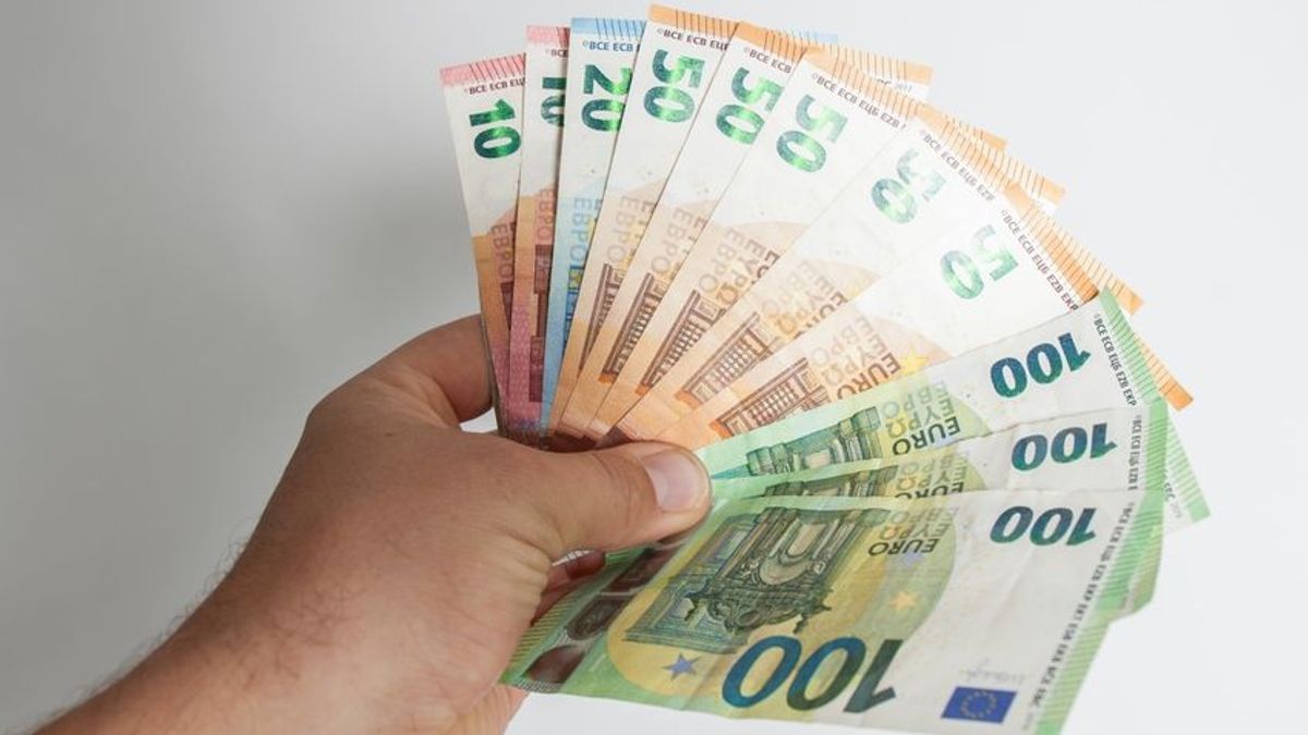 Nem vicc: bankot alapít a román kormány