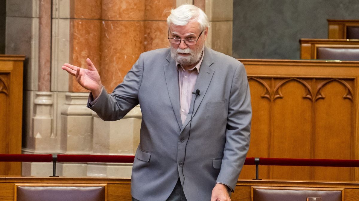 Mellár Tamás kiléphet a Párbeszéd frakcióból: szerinte sok a „megélhetési politikus”