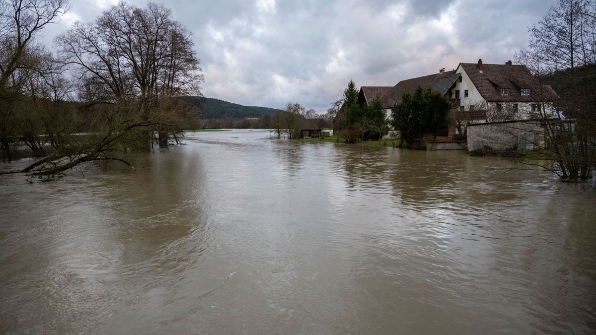 Komoly vihart és áradásokat hoz Zoltán a németeknek