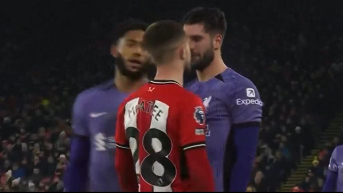 Klopp is közbelépett, de Szoboszlai sem hagyta magát a Sheffield elleni meccsen (VIDEÓ)