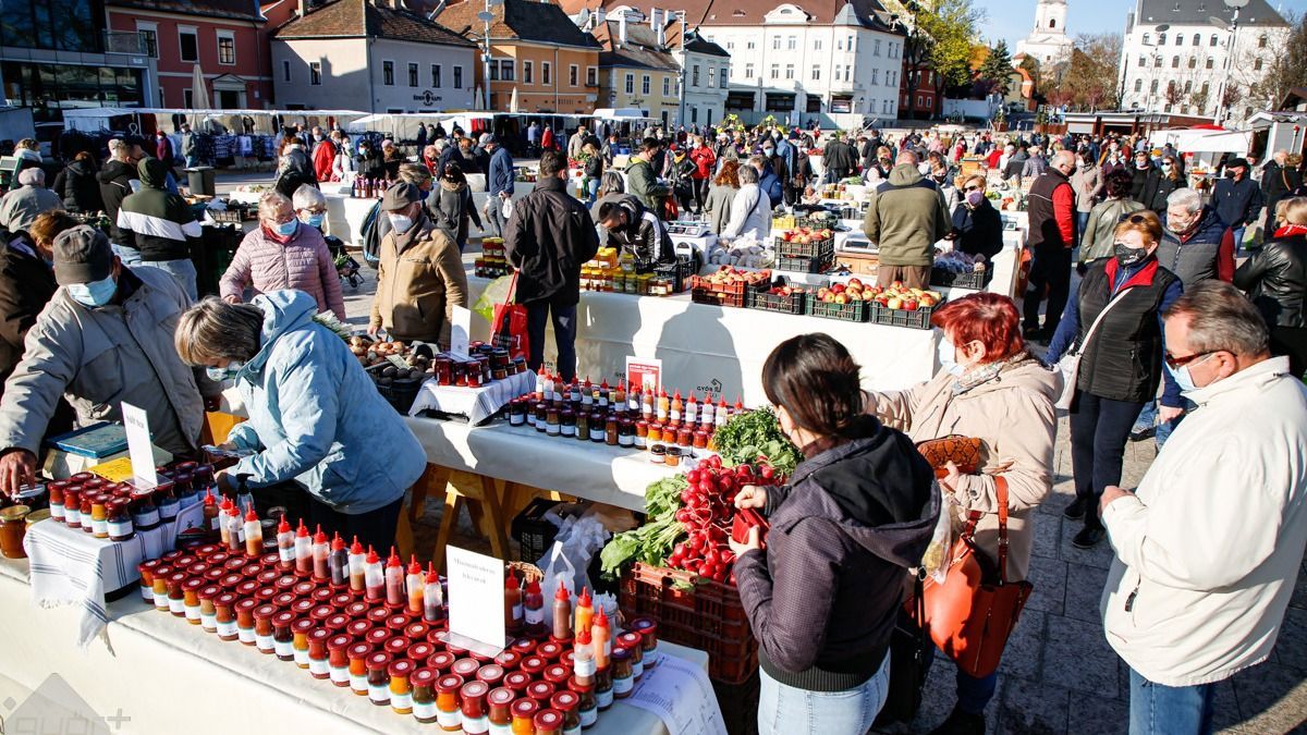 Megjött a hír: ezek a budapesti piacok lesznek nyitva karácsonyig