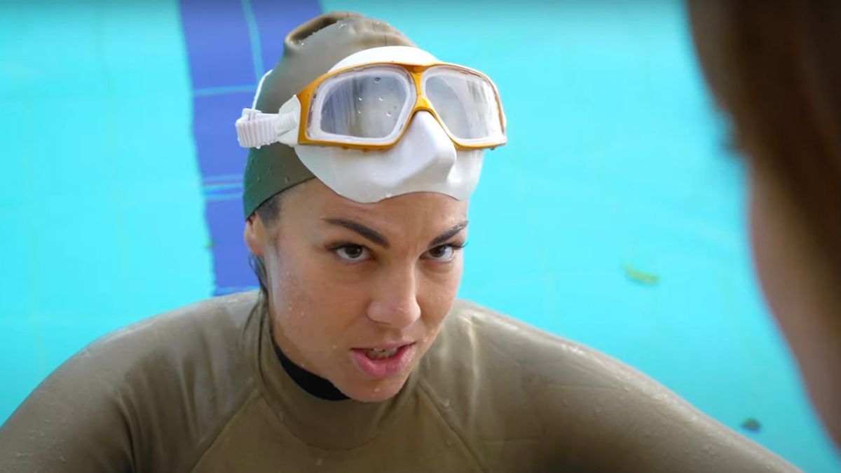 „Autodidakta módon tanultam meg a szabadtüdős mélymerülést" – Korok Fatima világcsúcstartó egy ismeretlen világról (VIDEO)