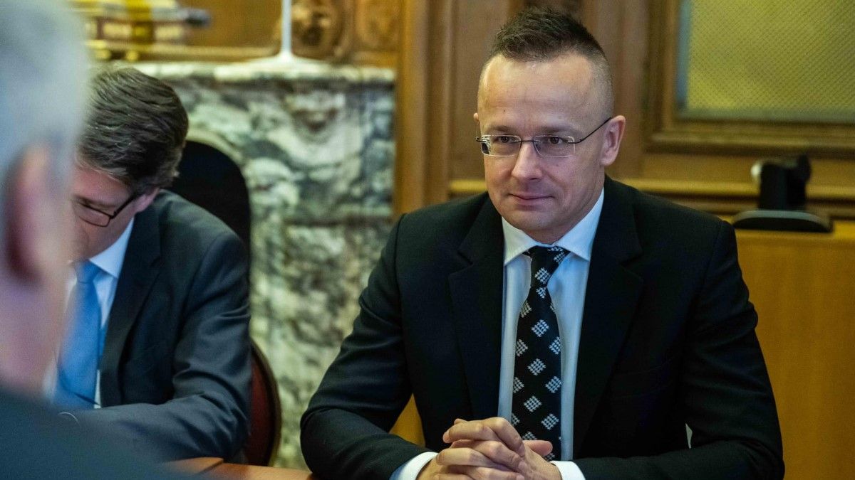 „Hátra kellene hagyni a képmutatást” – beolvasott Szijjártó a Globális Menekültügyi Fórumon