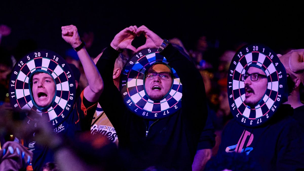 Csillag születik a szemünk láttára? Vagy ez csak a hormonok vígjátéka a darts világbajnokságon?