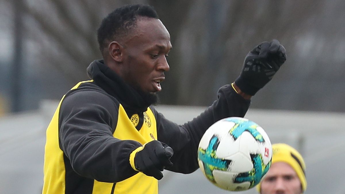 Messiék otthonában Ronaldinho ellen lépett pályára Usain Bolt