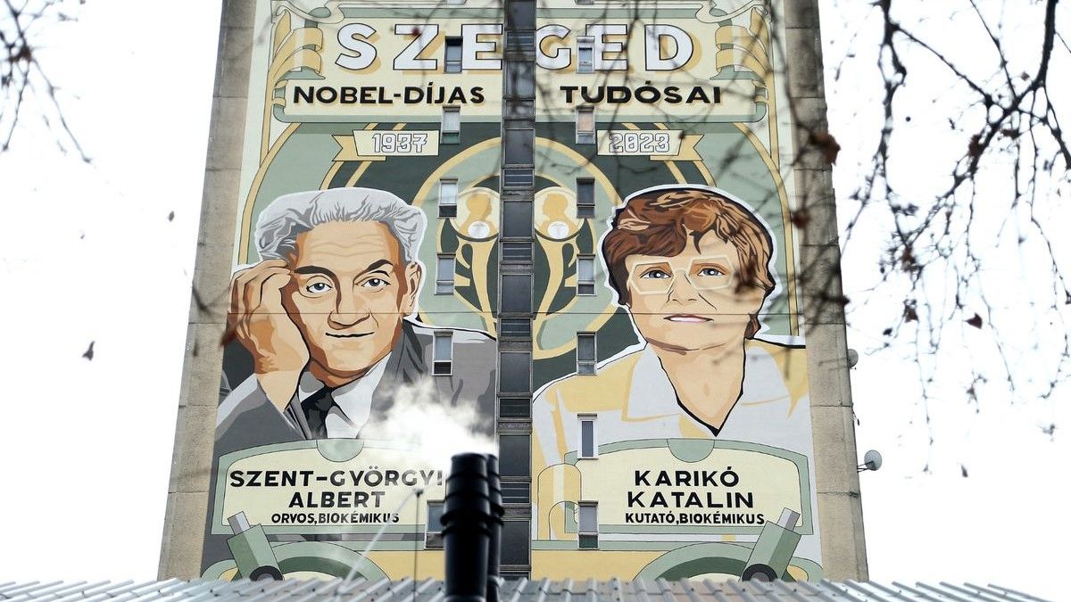 Szeged legmagasabb épületének faláról tekint le ránk Szentgyörgyi és Karikó