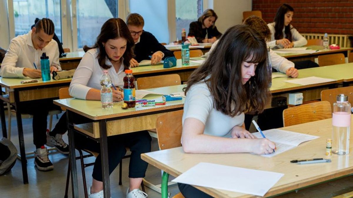 Nahalka István oktatáskutató a Pisa-felmérésről: Valójában jobbak az eredmények!