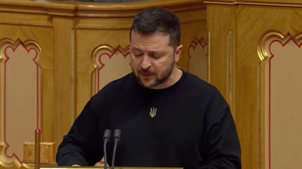 Zelenszkij: A diktátorok jobban ellátják Oroszországot, mint a nyugati demokráciák az ukránokat