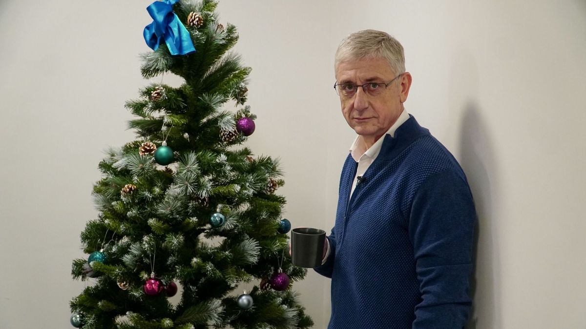 Karácsonykor pont úgy muszáj politizálni, mint bármikor máskor