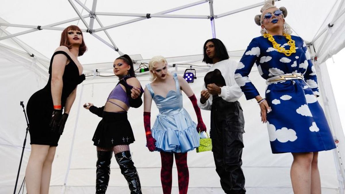 Kedves transz nők, a mellbimbótók hasztalan