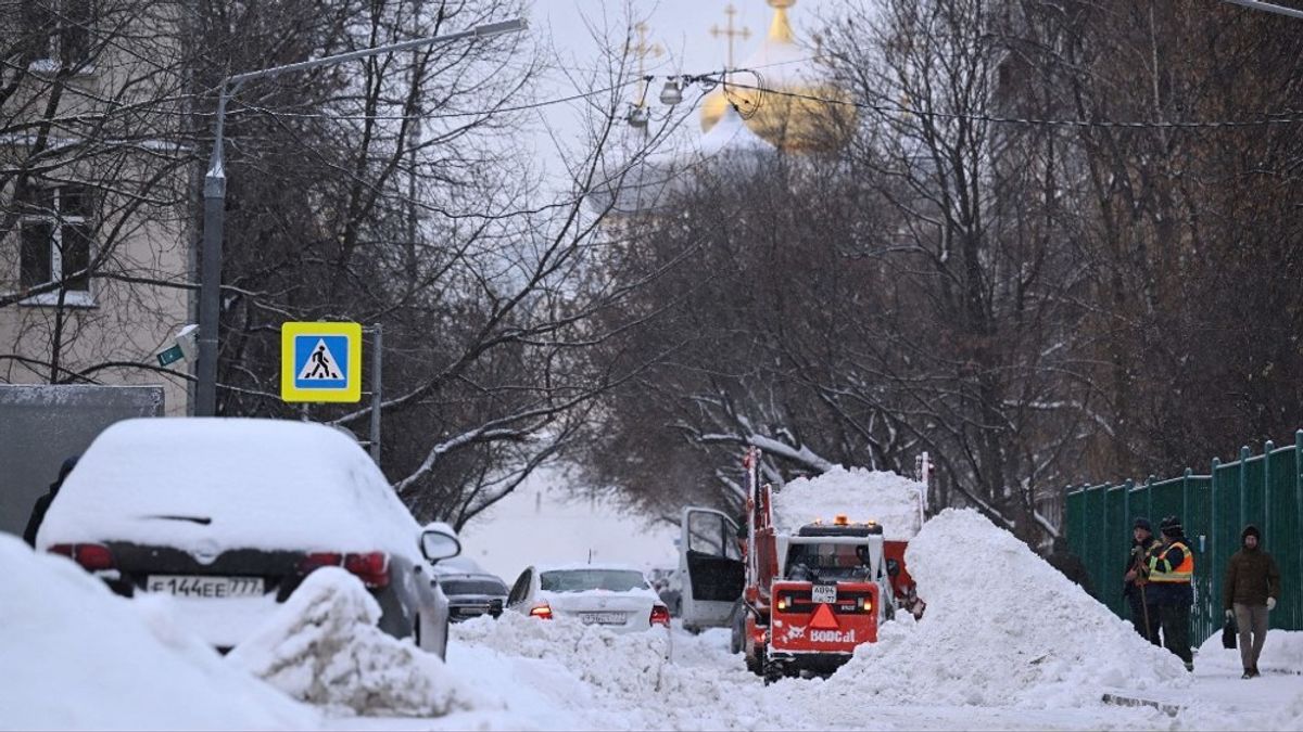 Kapaszkodjon: van, ahol már 49 centiméter hó esett (Fotók)