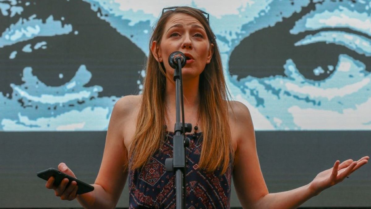 Mi lenne, ha egy most bejelentett választás előtt nem tényként közölnék a választás eredményét?