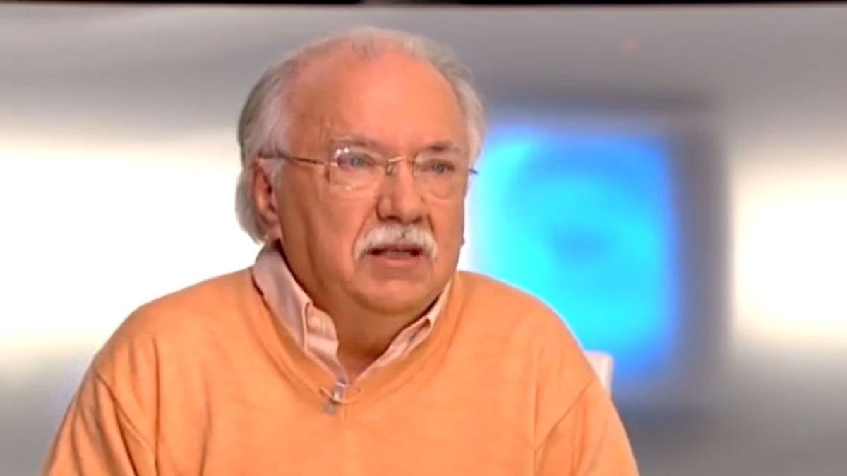 Schiffer majdnem megsajnálta Farkasházyt, de aztán eszébe jutott, hogyan karaktergyilkolta a Hócipőben a balliberális kánon ellenfeleit a Heti Hetes-szereplő