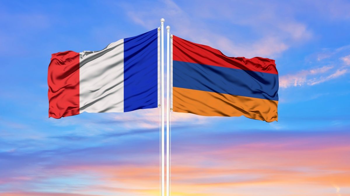 Francia lépések a Dél-Kaukázusban - Párizs és London taktikai csatája