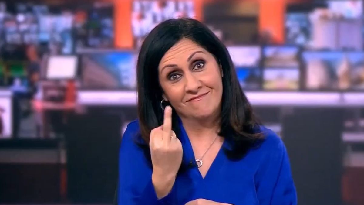 Élő adásban mutatott be a kamerának a BBC hírolvasója (VIDEÓ)