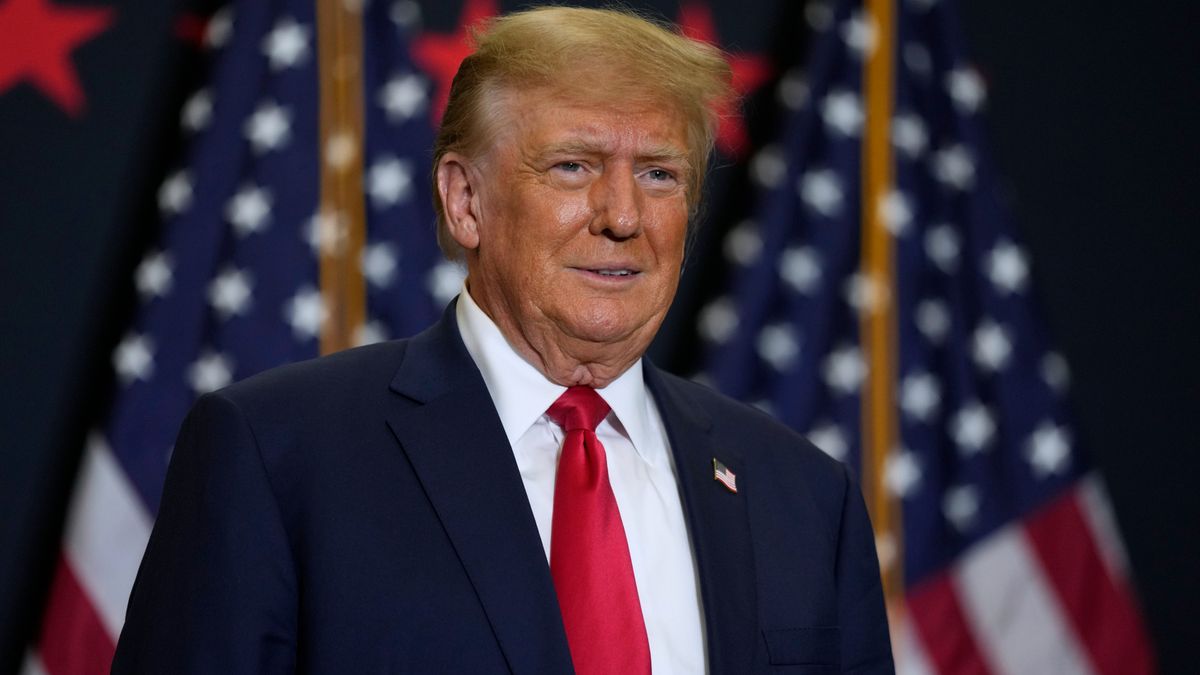 Kijev szerint nem történne tragédia, ha Trump nyerné az elnökválasztást