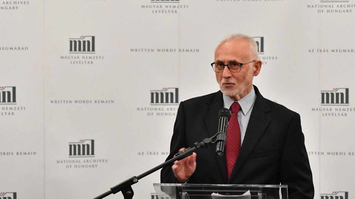 Romsics Ignác: „Horthy- és Kádár-apánk után lesz, sőt talán már van: Orbán-apánk is”