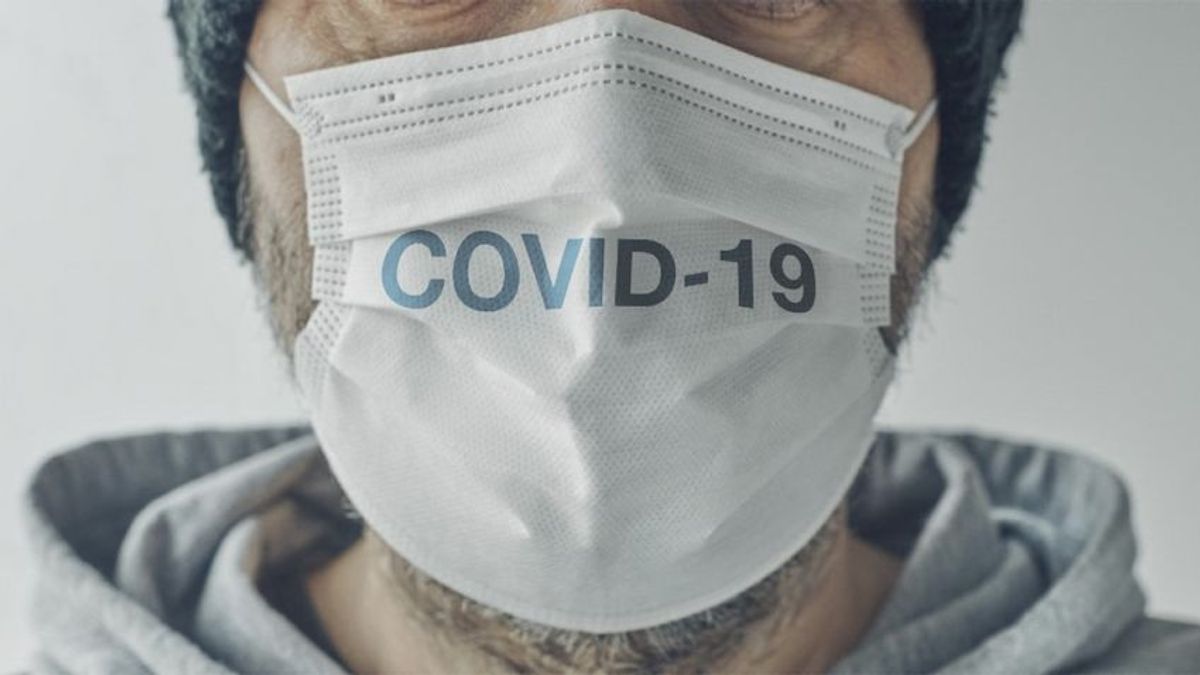 Koronavírus, új fejezet: jöhet az orrba oltás