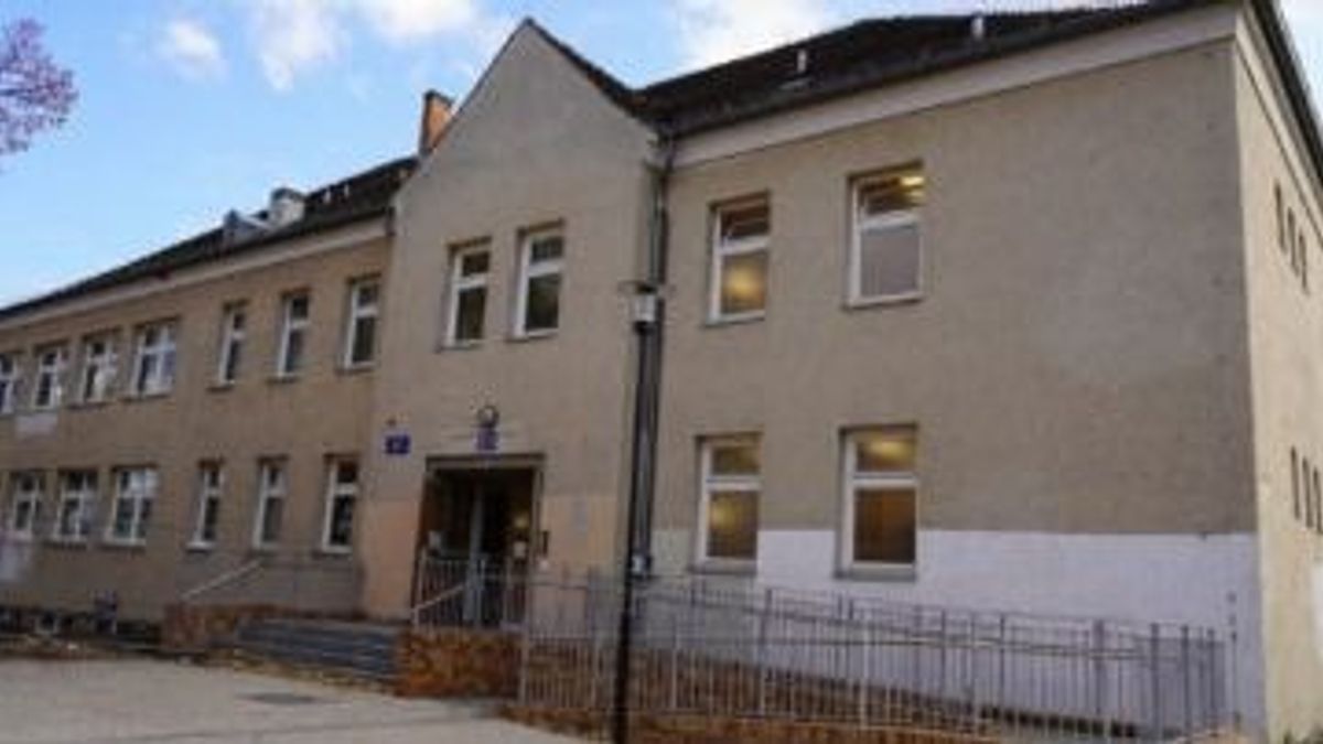 Brutális tömegverekedés egy berlini iskolában: 50-en sérültek meg, a paprikaspray is előkerült