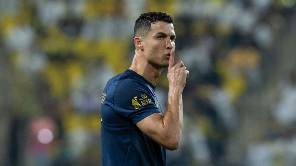 Megpróbálták lekezelni, de Cristiano Ronaldo csattanós választ adott! (Videó)