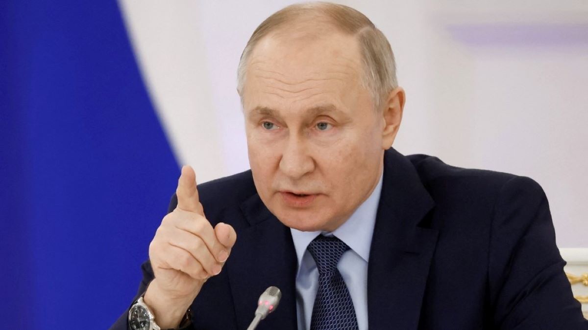 Putyin kemény szavakkal búcsúztatta az óévet: „Oroszország sosem fog meghátrálni”