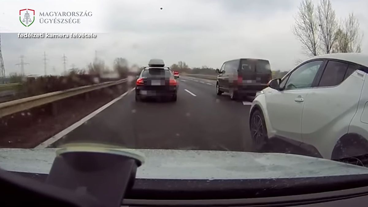 Először ellopta anyukája autóját, utána airsoft fegyverrel kezdett fenyegetőzni (VIDEÓ)