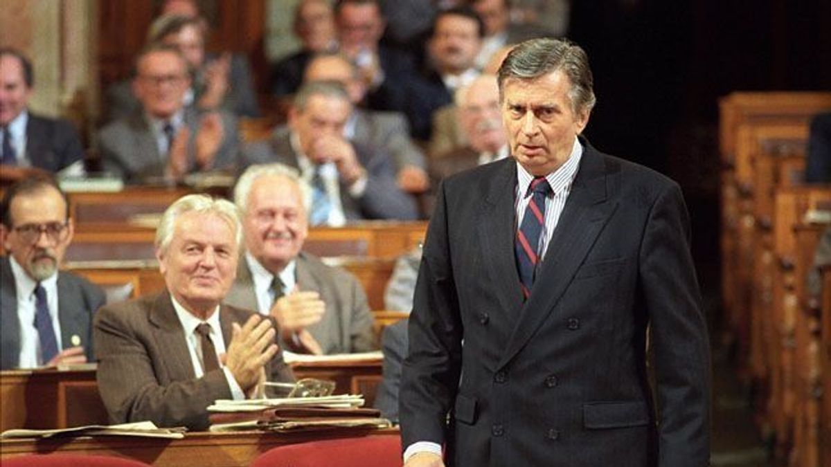 Nagyon kevés a pótolhatatlan ember – Antall József az volt