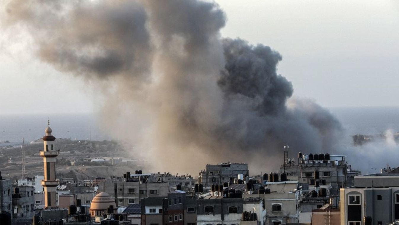 Israeli attacks continue on its 34th day in Gaza
