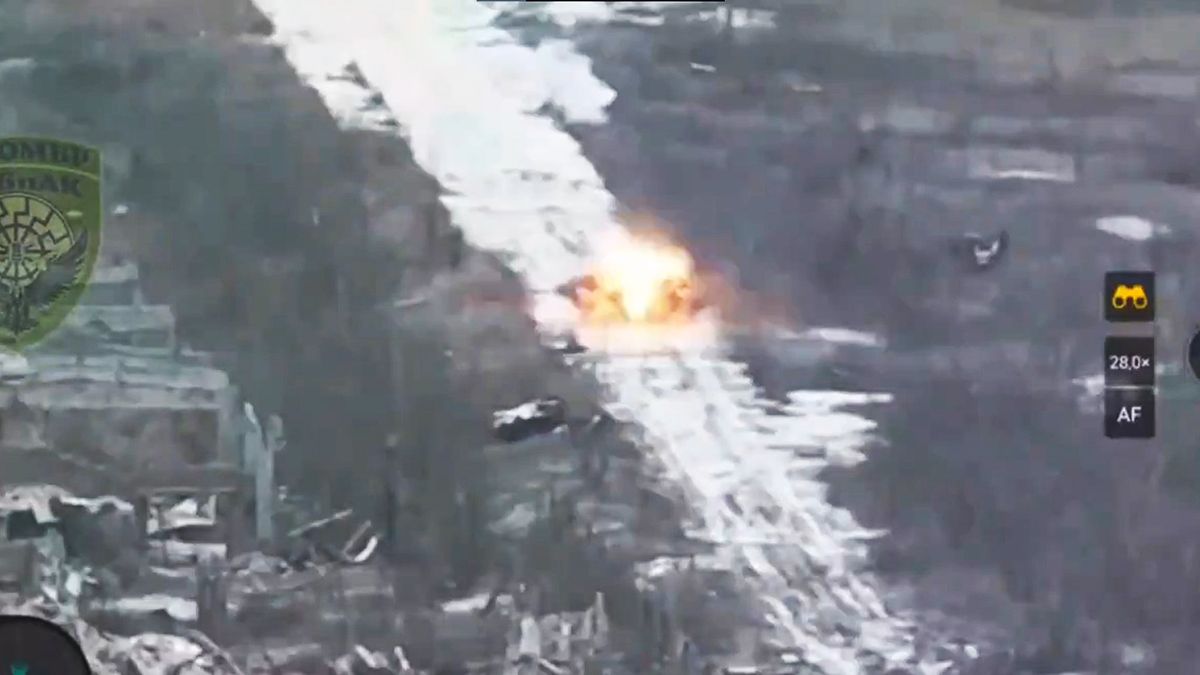 Ilyen még nem történt: ukrán drón lőtte ki az orosz drónt (videó)