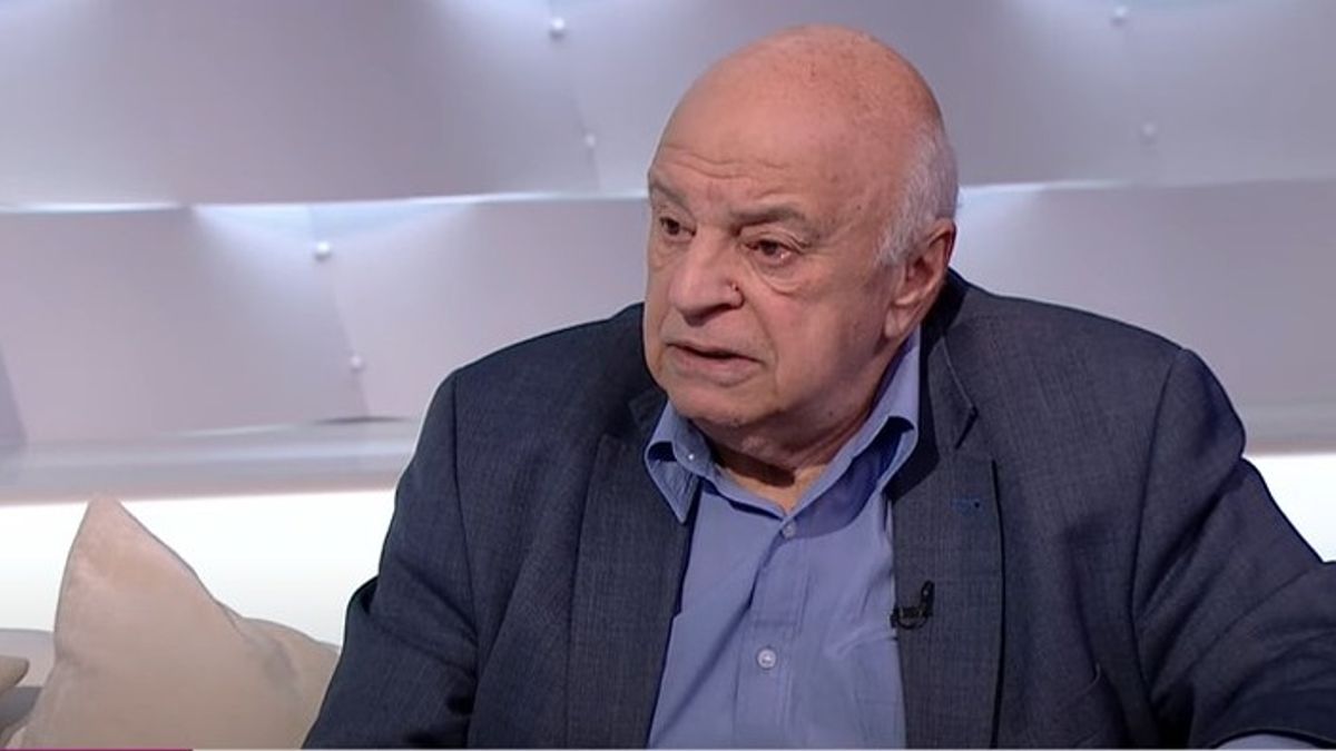 Nógrádi György: Macron szeretné átvenni Európa vezetését a meggyengült németektől