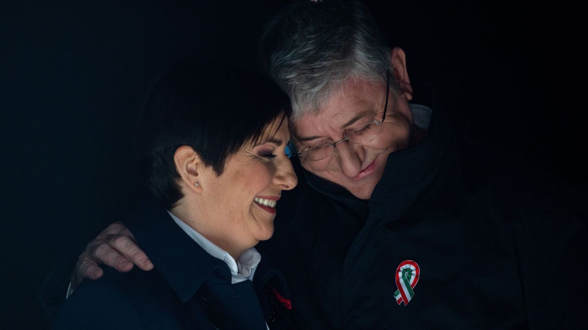 Váratlan helyről kaptak sistergős balegyenest Dobrevék