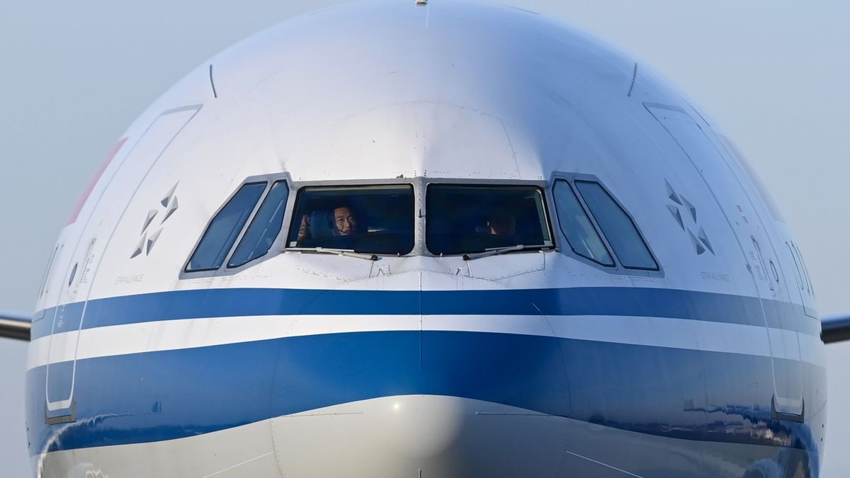 Késések, járattörlések várhatók a Liszt Ferenc repülőtéren a havazás miatt