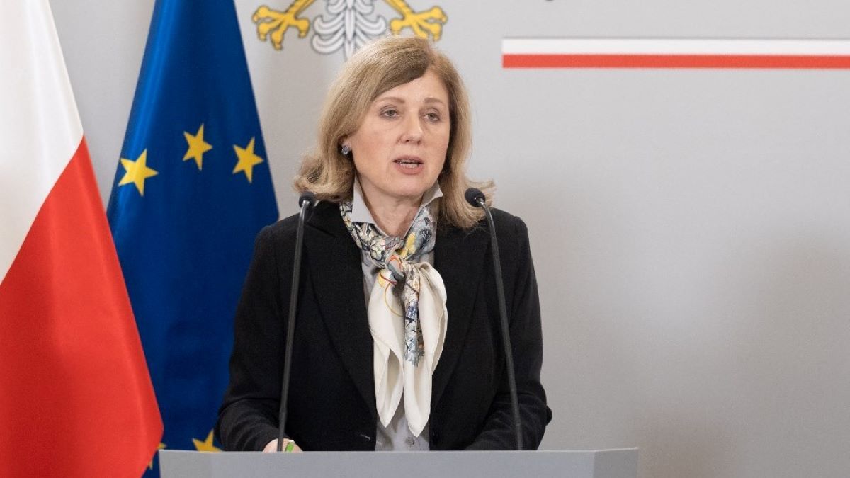 Orbán Viktornak üzent Vera Jourová az uniós források befagyasztása kapcsán