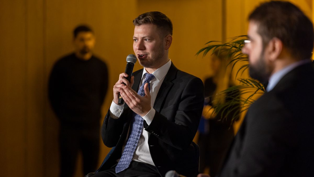 Netanjahu fia Budapesten: Ironikus, amikor Soros György bárkit is antiszemitizmussal vádol, mert ő működteti a leginkább antiszemita szervezeteket a világon