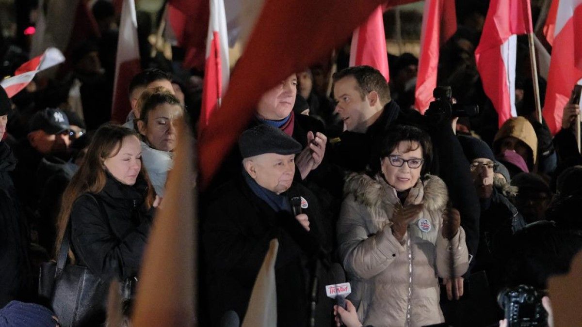 Kaczynski: Ez nem lengyel kormány, idegen érdekeket szolgál