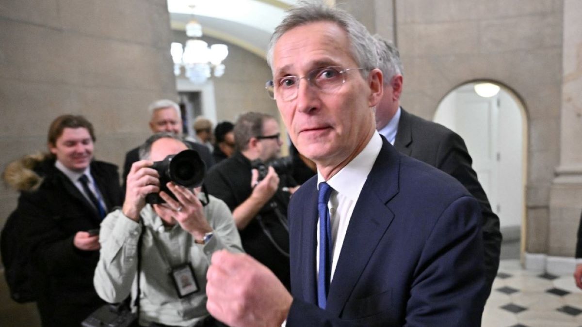 „Büszke vagyok arra, hogy a szövetségesetek vagyok” – Stoltenberg LMBTQ-jogokat kezdett ünnepelni