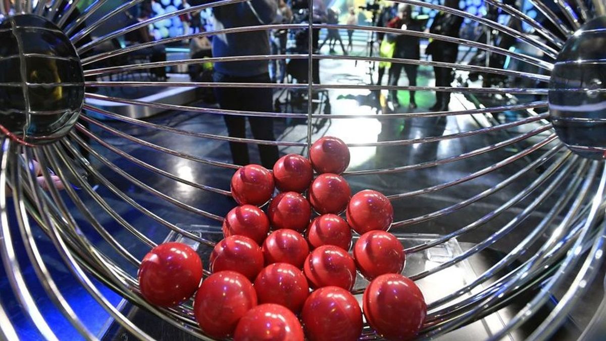 Jelentkezett a hatoslottó nyertese, közel kétmilliárd forinttal lett gazdagabb