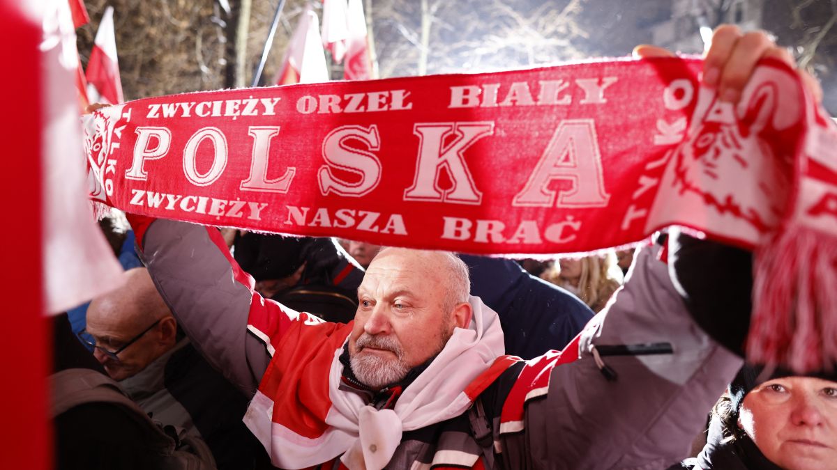 Szakértő: Nincs jogbiztonság e pillanatban Lengyelországban