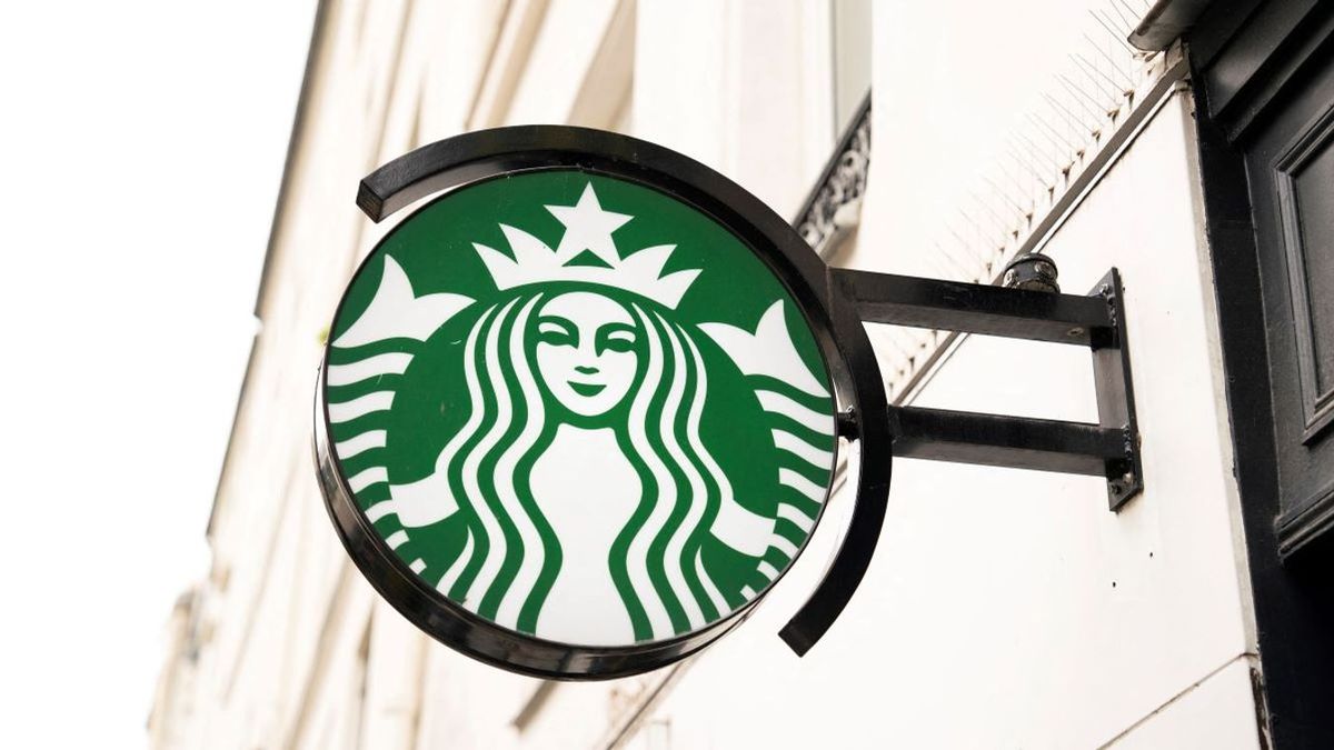 Túszokat ejtettek egy Starbucks-ban a németországi Ulmban