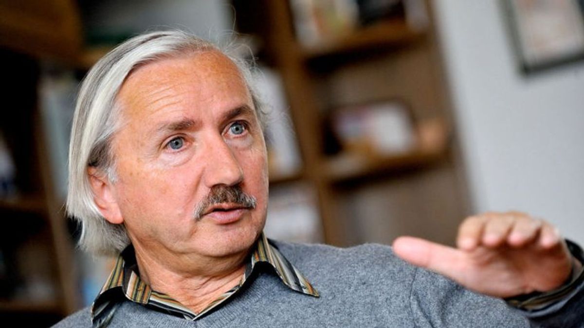 Tatár seregével közeleg a sötét