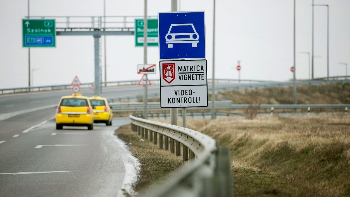 Most van a határidő, csütörtökön már késő lesz: vegye meg az autópálya-matricát, mert komoly a büntetés